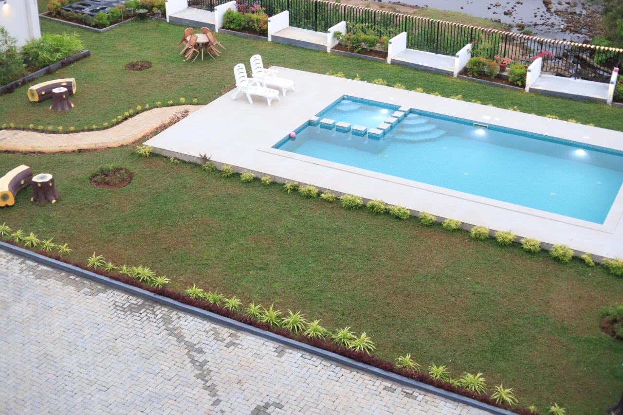 Seeheim Resorts Athirappilly Exteriér fotografie
