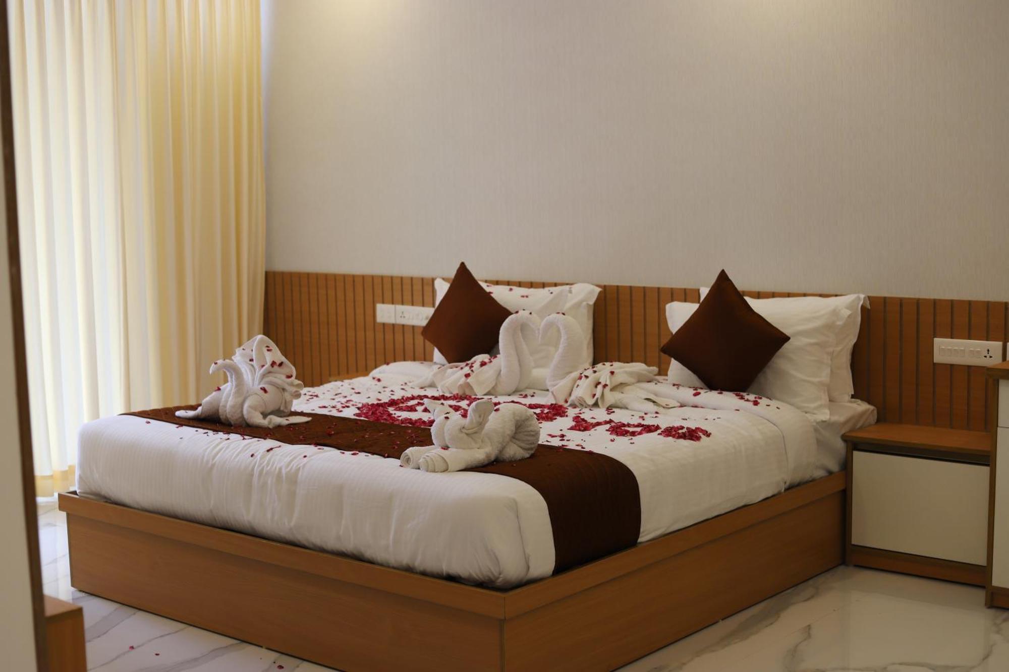 Seeheim Resorts Athirappilly Exteriér fotografie