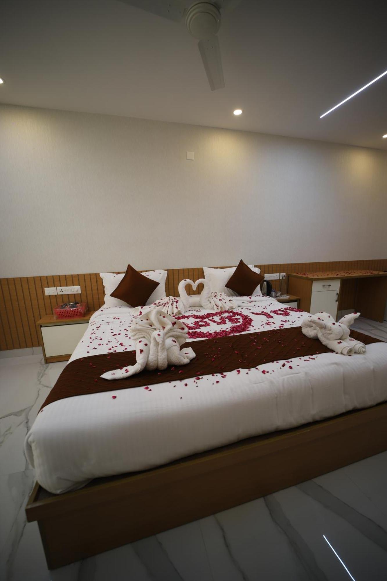 Seeheim Resorts Athirappilly Exteriér fotografie